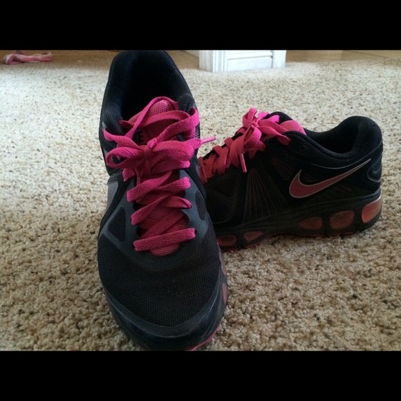 Nike Shock