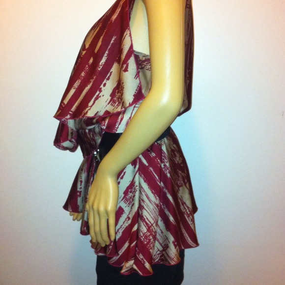 Silk top with belt - Picture 3 of 3