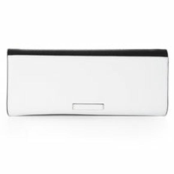 BCBG ~~SOLD~~ - Picture 2 of 4