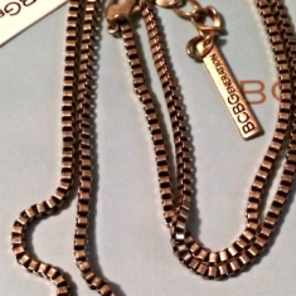 ****SOLD****BCBGgeneration necklace ~~~SOLD~~~ - Picture 3 of 3
