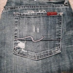 New 7 for mankind distressed jeans. Size 32 x 34