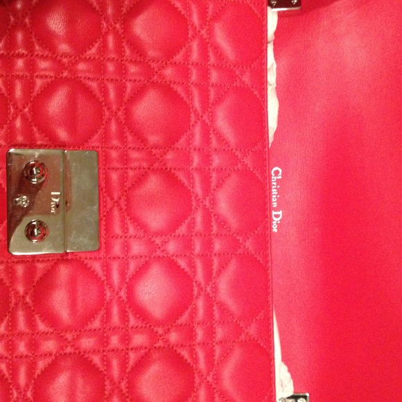 Christian Dior "Miss Dior" red bag - Picture 3 of 4