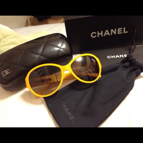 --SOLD--     CHANEL glossy yellow sunglasses