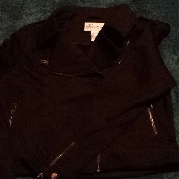 Jacket - Picture 3 of 4