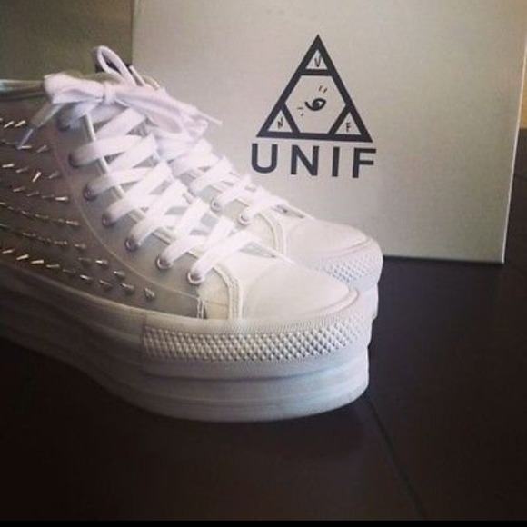UNIF Clear Koop size 11
