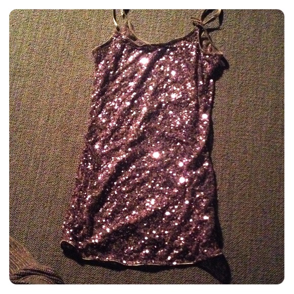 Purple tank top with sparkles - Picture 1 of 1
