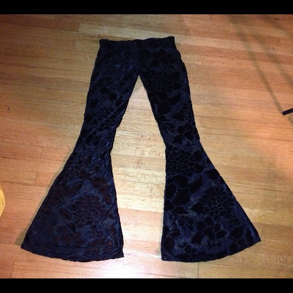 Velvet Burnout super Bells for @naynaymilanokis