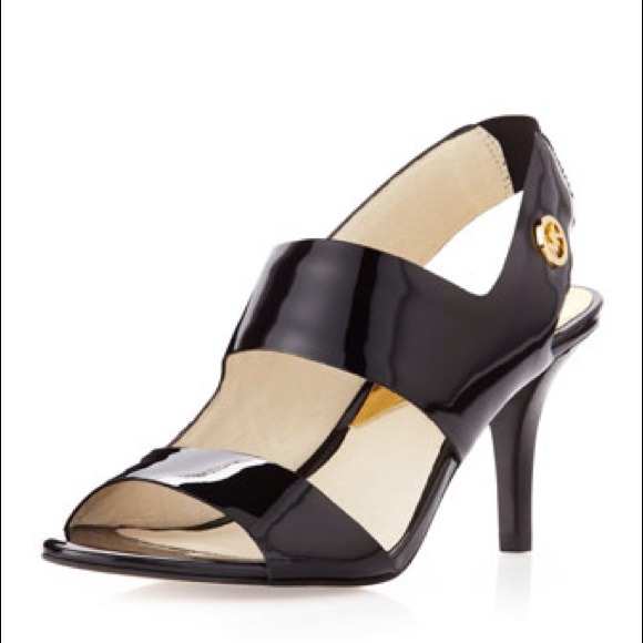 MICHAEL Michael Kors. Rochelle. Sandal