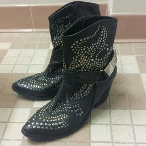 Jeffery Campbell Shane