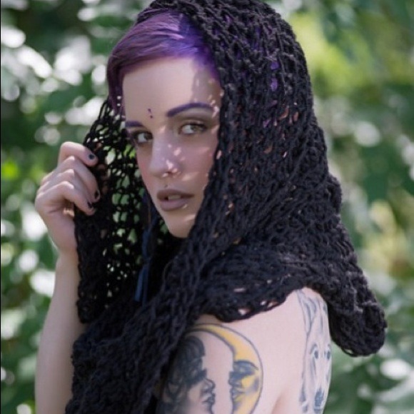 🌟limited price🌟Oversize hooded infinity scarf - Picture 2 of 4