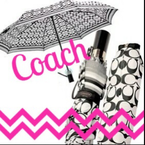 ☔️Coach umbrella ☔️ signature black brand new