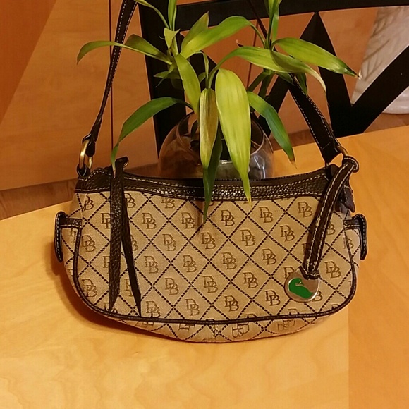 Handbag - Picture 1 of 4