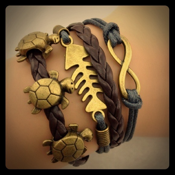 Jewelry - Bundle for tanstaafl