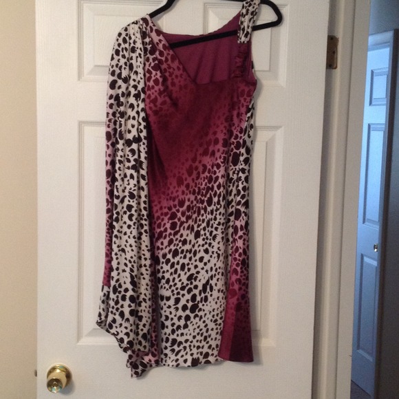 Leopard print BCBG MaxAzria dress - Picture 2 of 4