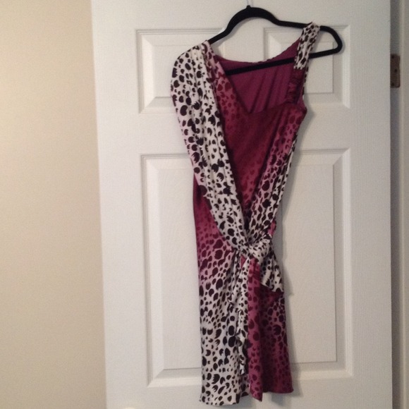 Leopard print BCBG MaxAzria dress - Picture 3 of 4
