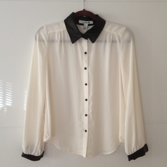 NWOT B&W Button Up