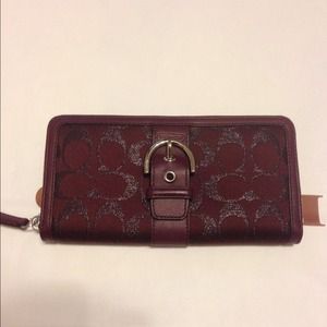 Authentic Coach Large wallet