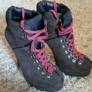 Xhilaration boot, wore once!