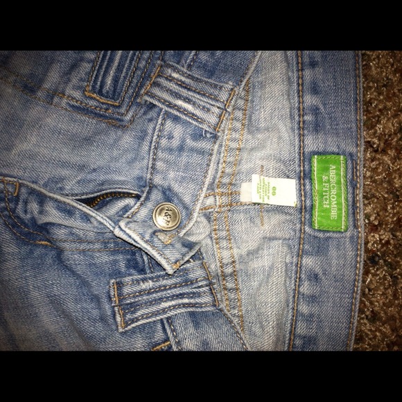 Capris - Picture 4 of 4