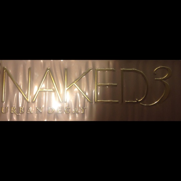 Authentic Naked 3 Palette