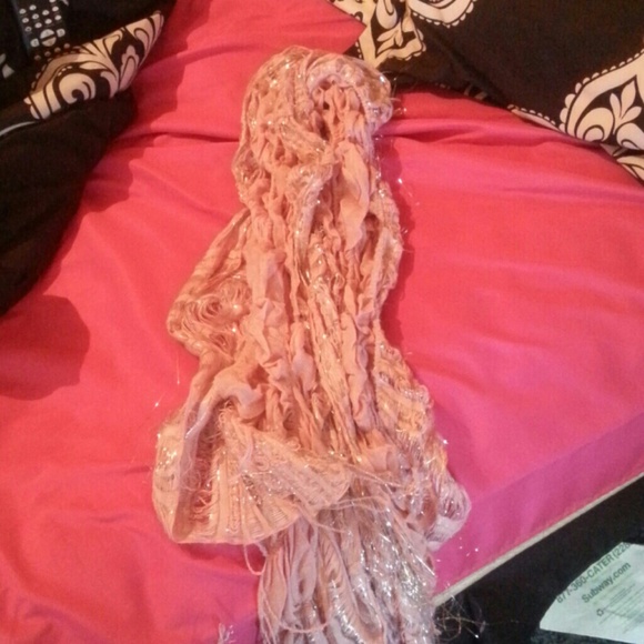 Scarf - Picture 1 of 1