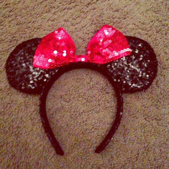 Sequin Minnie ears