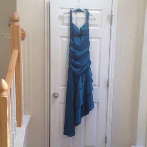 A formal dress (to a prom like occasion)