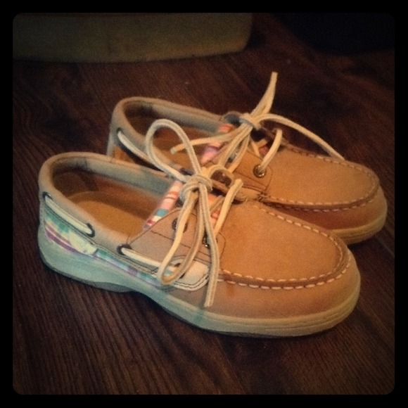Girls-sperry shoes