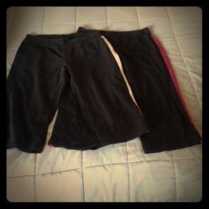2 Capri drawstring workout pants