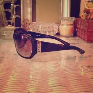 RALPH Ralph Lauren Sunglasses
