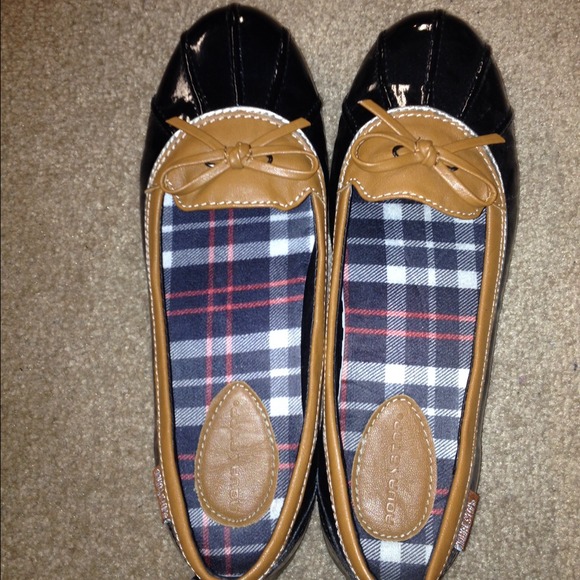 Boat Shoes - Picture 1 of 3