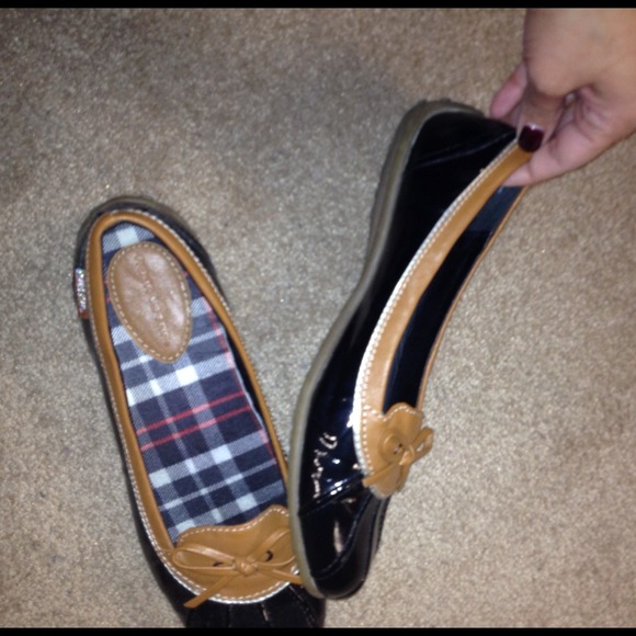 Boat Shoes - Picture 2 of 3