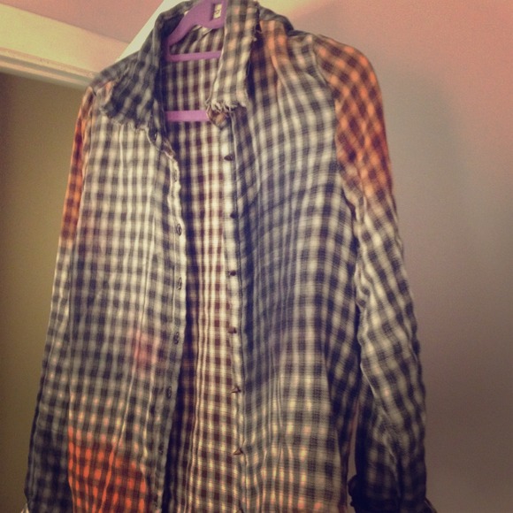 Great flannel, cool buttons