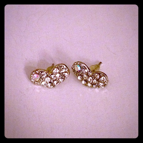 ⬇Was 10$⬇Adorable heart earrings!