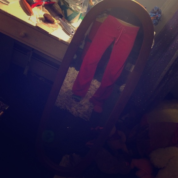 Juicy couture velour sweatpants !!