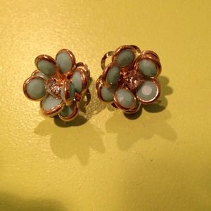 Flower earrings