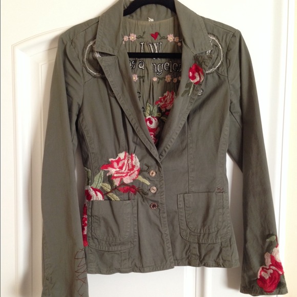 Green flower stitched jacket