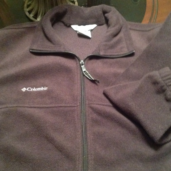 Selling Men's Black Sz M Columbia Fleece Jacket