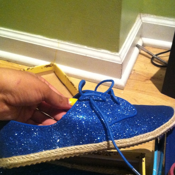 Need closet space - Picture 2 of 2