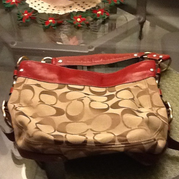 Oversized coach bag