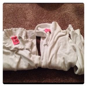 ❤️SALE❤️Juicy Couture Track Suit!🎀
