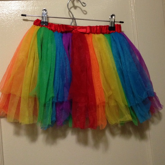 Hot Topic Rainbow tutu