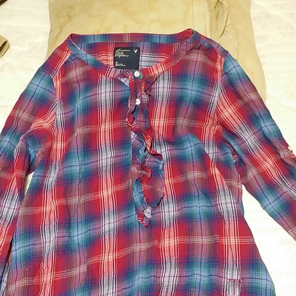 SOLD!!!!!!!!!!!!! American Eagle plaid shirt