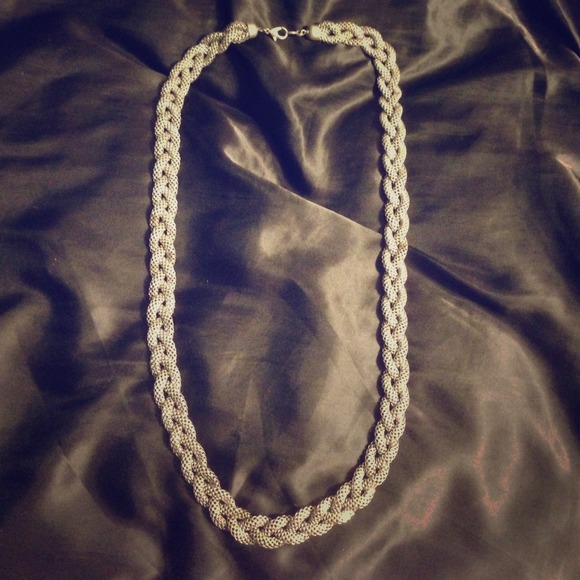 Silver braided necklace