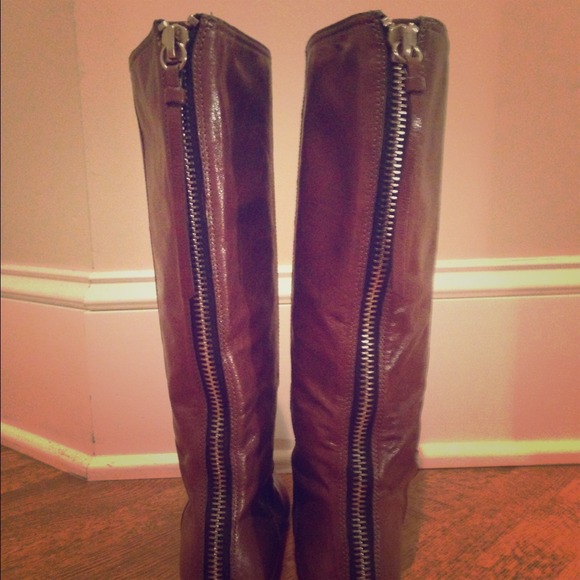 Coach boots
