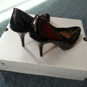 Cute 2.0 inches Pump heels (NEW)