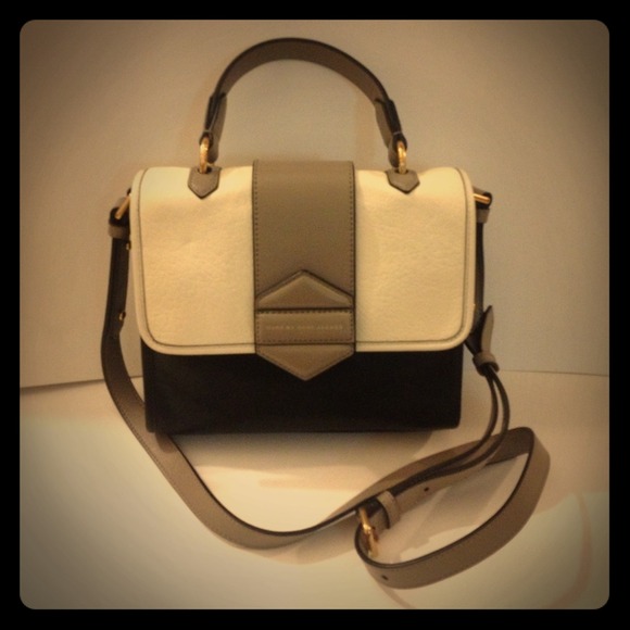 🚫SOLD🚫 🎉HOST PICK🎉✨NWT✨Marc Jacobs Satchel
