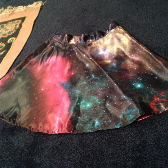 nasty gal cosmic skater skirt size small ππ - Picture 3 of 4