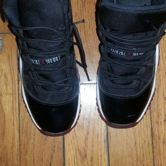 Bred 11s