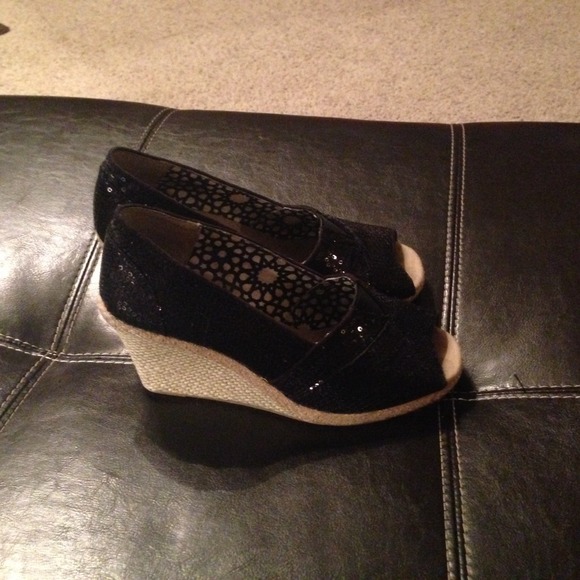 Wedges TOMS look a likes